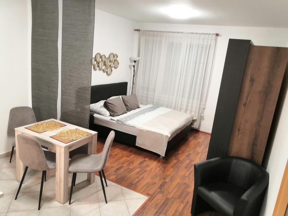 Apartman Praha 아파트 외부 사진
