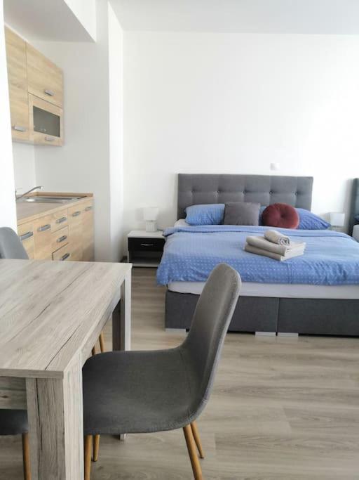 Apartman Praha 아파트 외부 사진